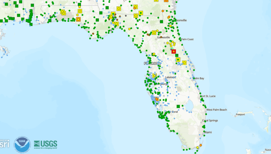 Water gauge map: Green icon indicates no flooding. Yellow icon indicates near flood stage. Orange icon indicates minor flooding. Red icon indicates moderate flooding. 