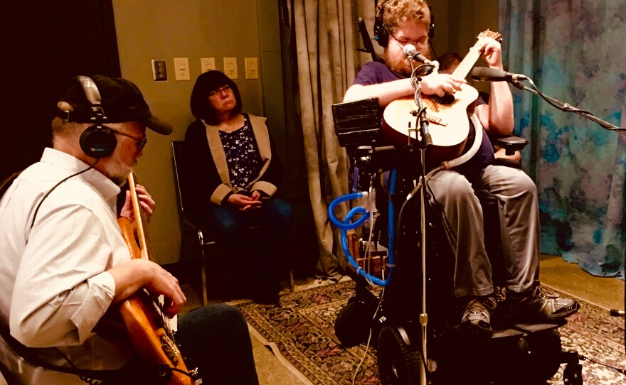 Lucas Garrett at WEXT