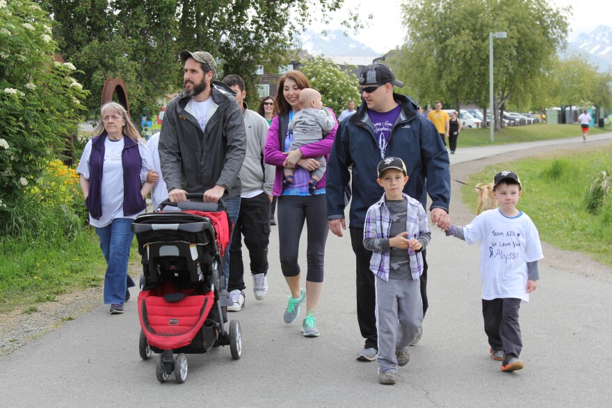 Participants kick off Anchorage's Run/Walk for Epilepsy on Saturday, June 4. (Photo by Graelyn Brashear, Alaska Public Media - Anchorage)