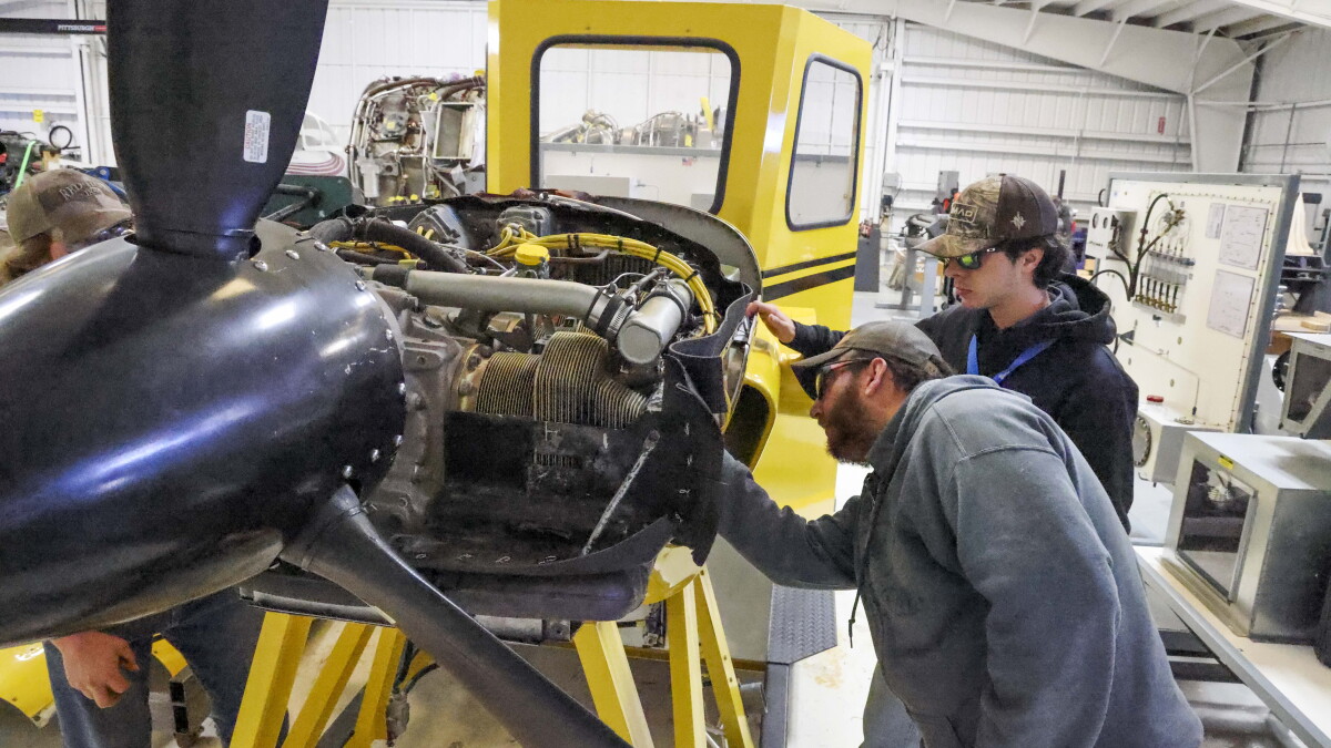 Charlotte High will launch a new aerospace program to help develop a much-needed young and skilled labor force in SWFL - Vimarsana News
