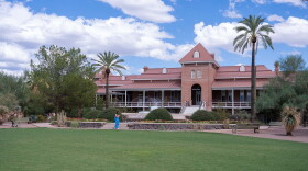 University of Arizona, Old Main, Campus