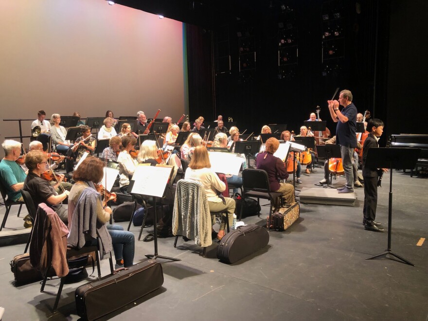 The Thousand Oaks Philharmonic has been giving talented young musicians the chance to perform with professional musicians in a symphony orchestra for more than a quarter of a century.