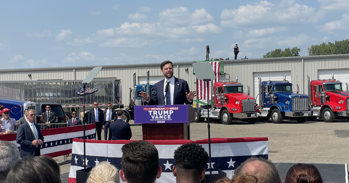 At West Michigan rally, Vance stands behind Trump's comments on firing ...