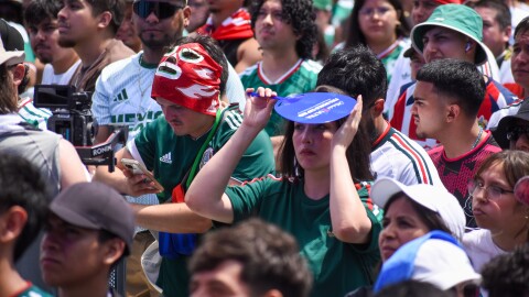 Mexico fans discovered that Kansas City's FIFA Fan Fest offers little shade in its main match viewing area.