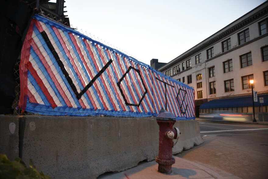 More than 44 percent of Hoosiers find it extremely or somewhat important to live in a place where others share their political views.