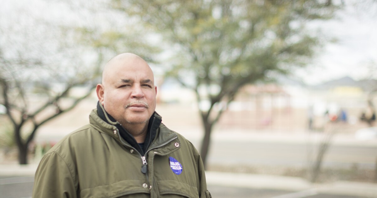 Arizona workers suffer in extreme heat, but many fear speaking out 