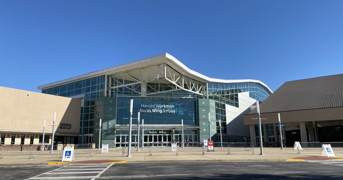 कला, संस्कृति, वगैरह: संग्रहालय, संगीत और बाज़ार, हे भगवान!