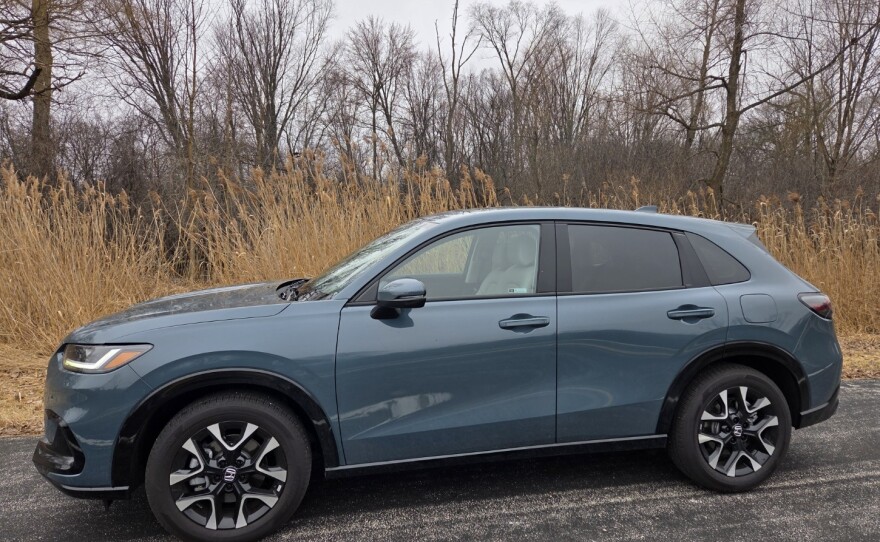 2026 Honda HR-V AWD EX-L profile