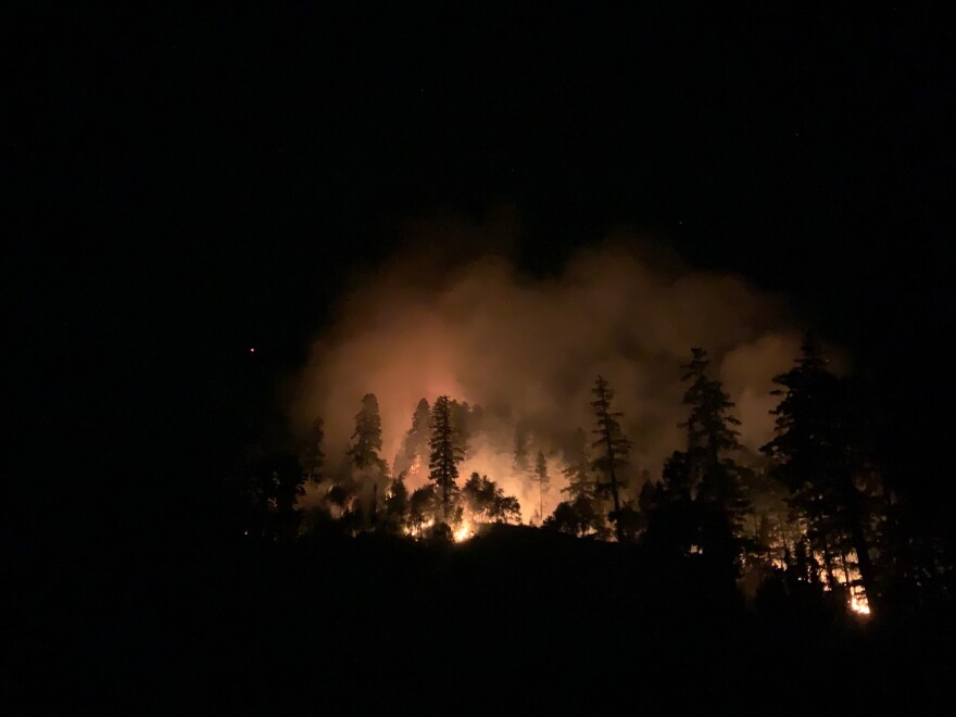  The Flat Fire is burning in Southwest Oregon. 