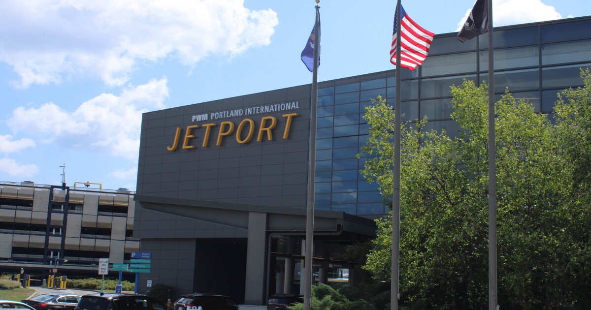 Trucks at Portland Jetport to get location devices