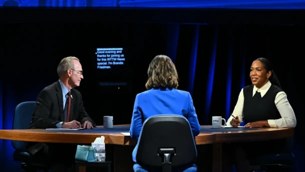 Republican nominee Don Tracy, left, moderator and “Chicago Tonight” anchor Brandis Friedman, center, and Democratic U.S. Senate nominee Juliana Stratton converse on set during the WTTW News U.S. Senate Candidate Forum on Tuesday at the Renée Crown Public Media Center in Chicago