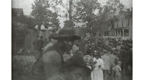 Spectators gather near a hickory tree in Roanoke, Virginia in 1892, at the intersection of Mountain Avenue and Franklin Road, where a Black man named Thomas Smith was lynched by a mob, accused of assaulting a white woman. (Image: Virginia Museum of History & Culture)