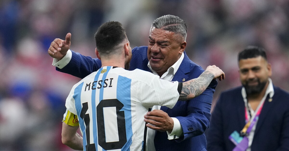Filthy rich fútbol: Why Argentina represents what we love (Messi) and hate about soccer today