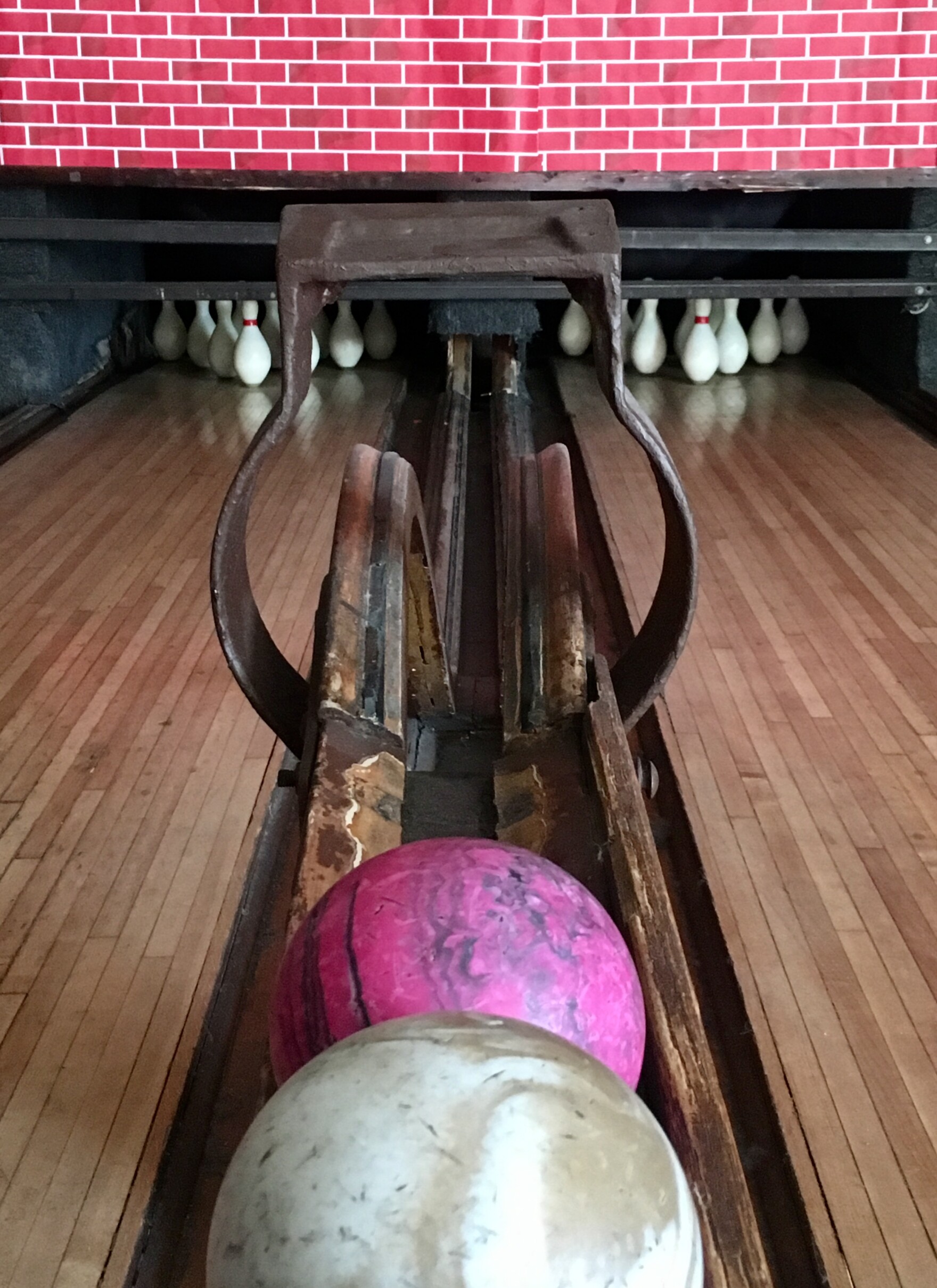 Think You've Been Duckpin Bowling in Milwaukee? Think Again. WUWM 89.