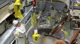 CH2M HILL Plateau Remediation Company Sludge Removal Project workers prepare for DOE Operational Readiness Review in the 100 K Reactor Area. CREDIT: U.S. DEPARTMENT OF ENERGY