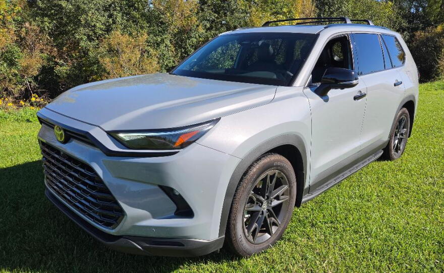 2026 Toyota Grand Highlander Nightshade Hybrid left front