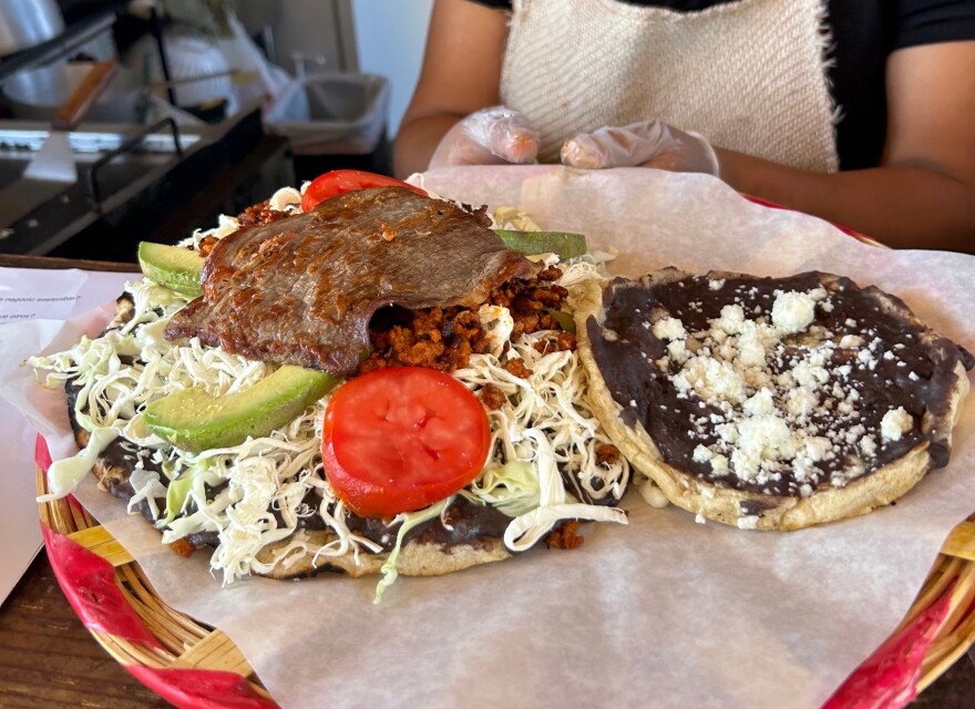 Two of Teresa Cruz’s best-sellers: a tlayuda and a picadita.