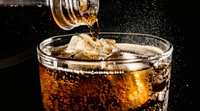 Drinking artificially sweetened diet sodas may lead to increase in appetite and weight gain, research finds.