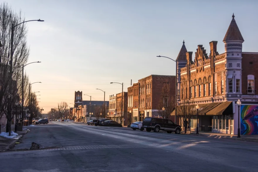 The sun sets on Du Quoin’s Main Street on Thursday evening.