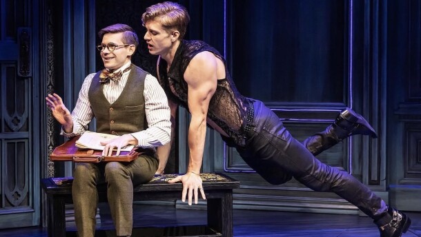 “Dracula: A Comedy of Terrors” swoops into Booth Playhouse July 7–Aug. 9, 2026.