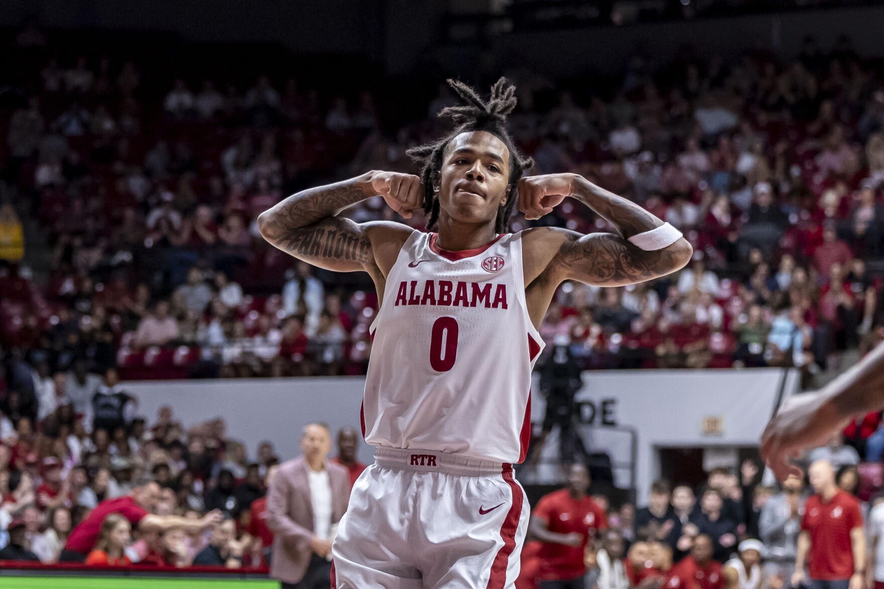 Crimson Tide s Labaron Philon Named SEC Freshman Of The Week Alabama crimson-tide-s-labaron-philon-named-sec-freshman-of-the-week-alabama