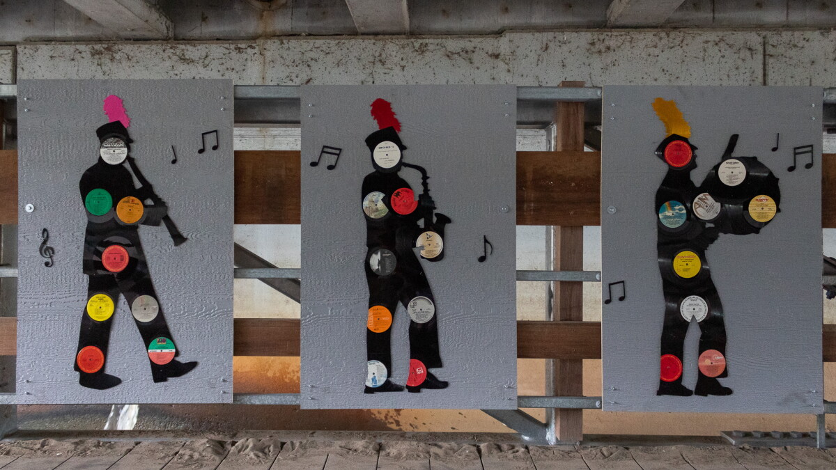 Michael Pleyte uses vinyl records to recreate a marching band | 2023 Lansing ArtPath Profiles - Vimarsana News