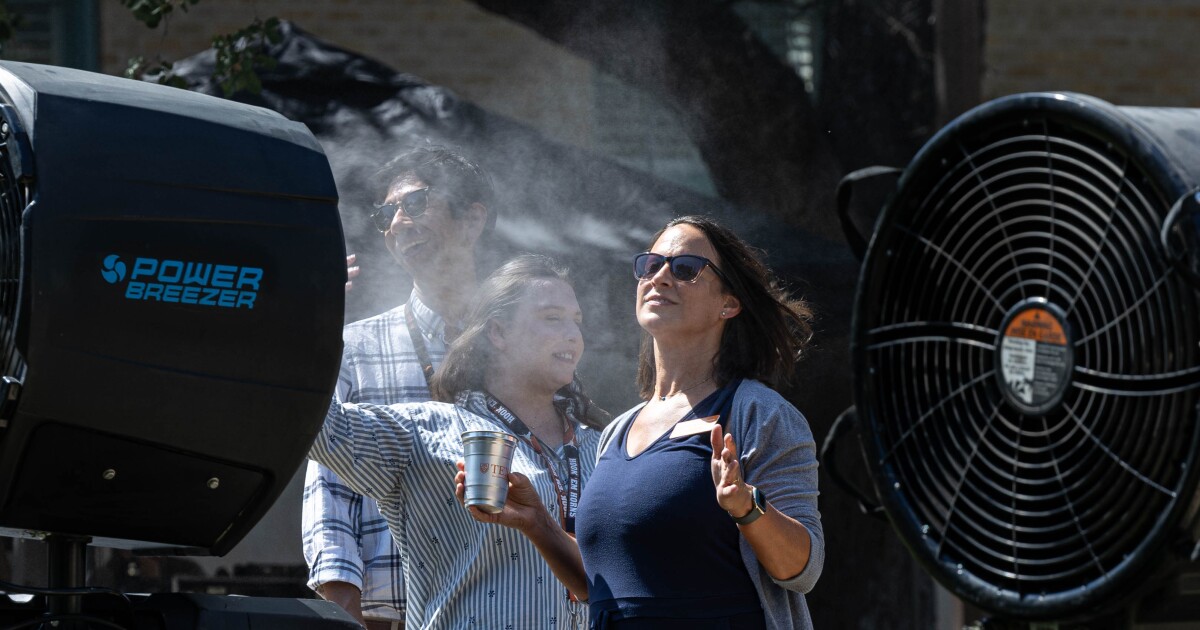 How people stayed cool without power on the hottest day of the year in Austin