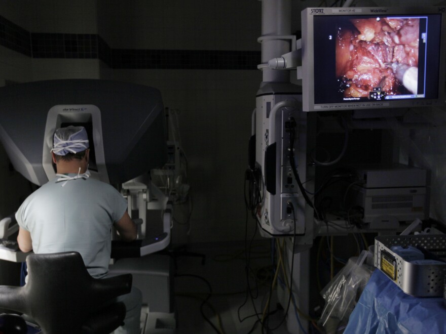 Dr. Greg Zagaja performs prostate surgery using a robot at the University of Chicago Medical Center in 2009.