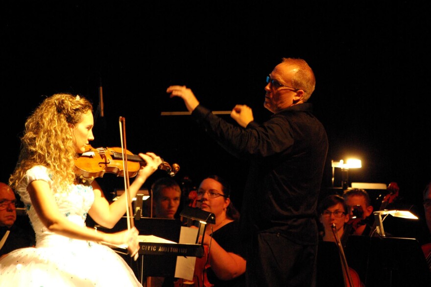 Conductor Eric Wenstrom.