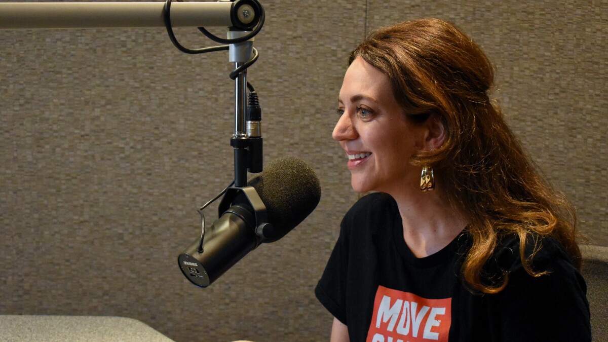 Only 5% of skilled trades workers are women. AZ startup Move Over Bob is trying to change that