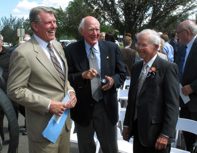 Former Gov. Phil Batt, right, with former governors Cecil Andrus, center, and Butch Otter, left, at a ceremony dedicating the Idaho Transportation Department headquarters in his name. Batt died Saturday on his 96th birthday.