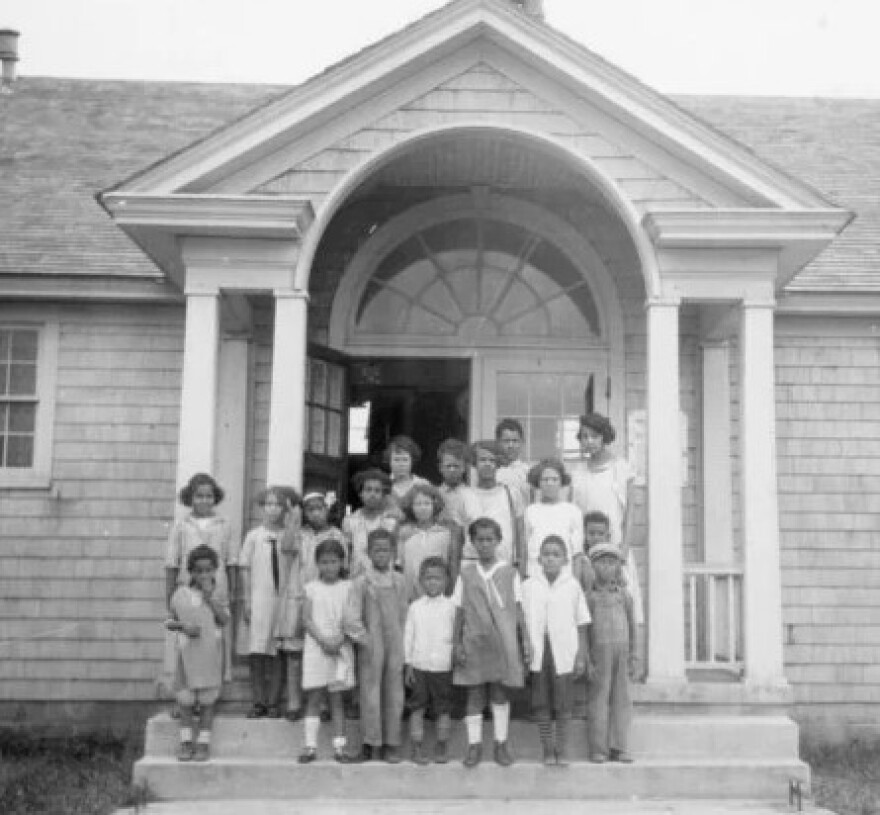 Students outside Warwick Indian School, 1926.