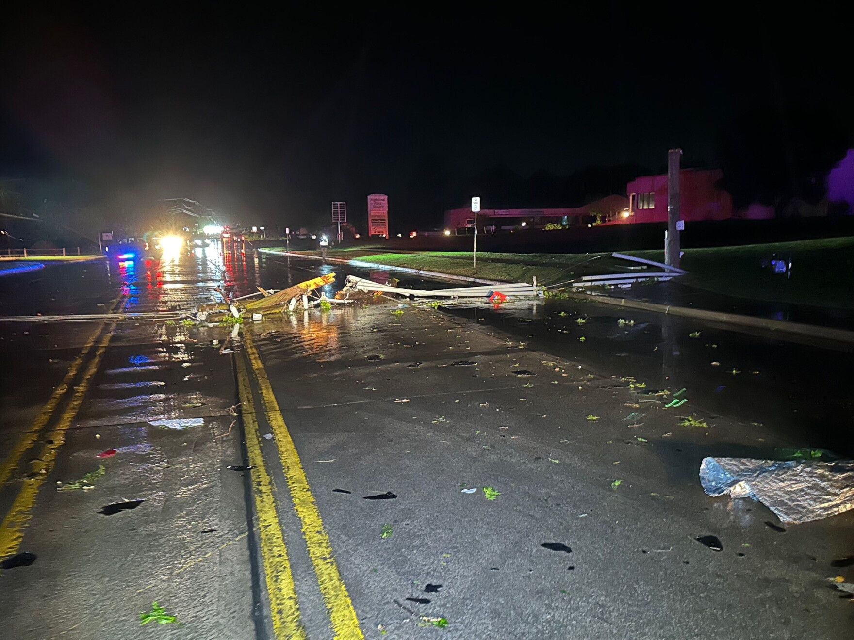 Violent tornadoes touch down in Oklahoma, leaving thousands without ...
