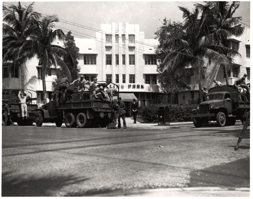 U.S. soldiers in training on Miami Beach.