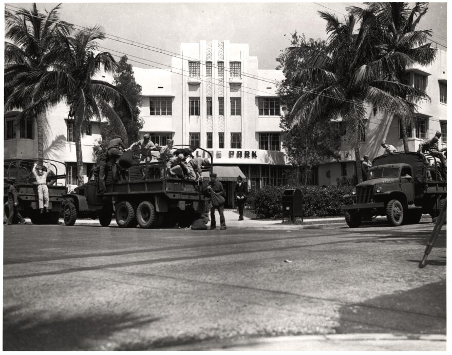  U.S. soldiers in training on Miami Beach.