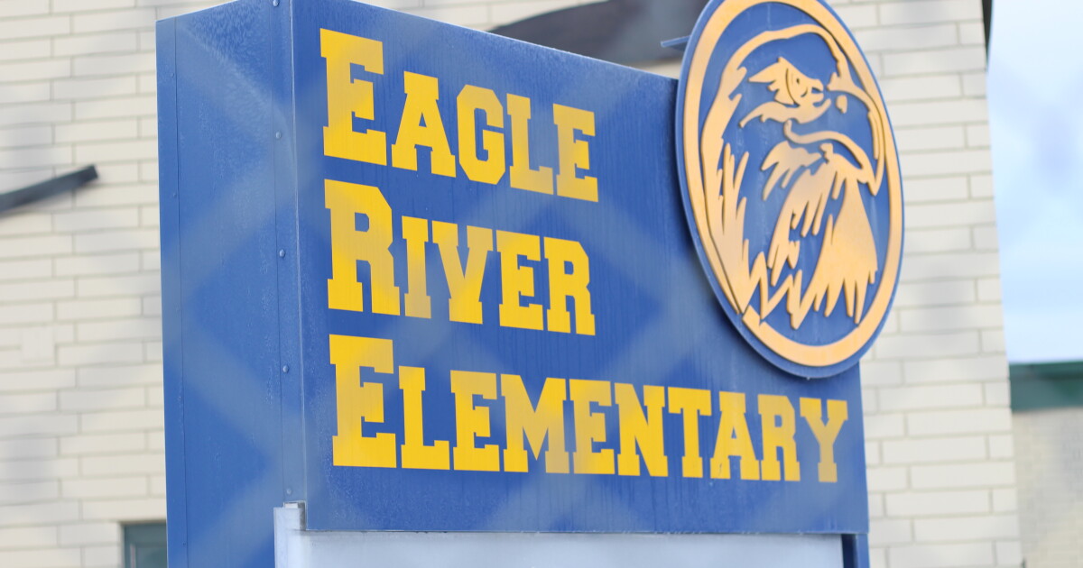 Eagle River Elementary, damaged by quake, will remain closed through