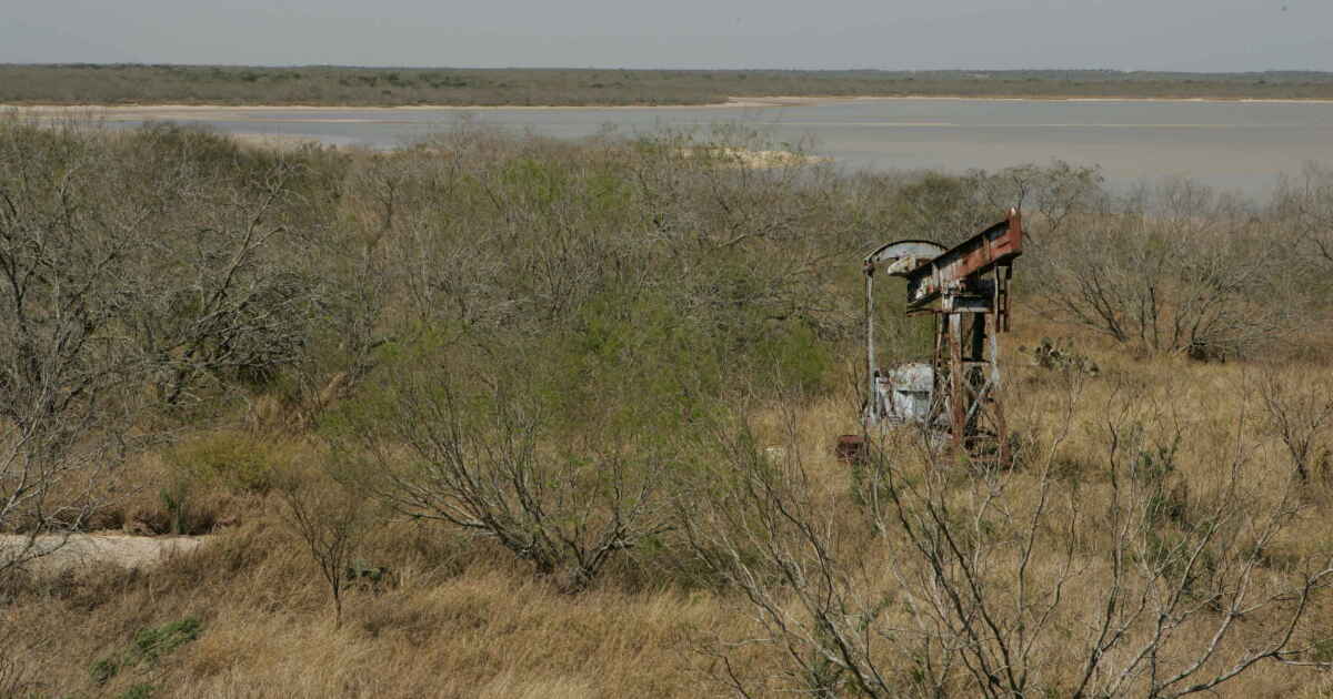 Oklahoma awarded $25 million to seal nearly 1,200 abandoned oil and gas ...