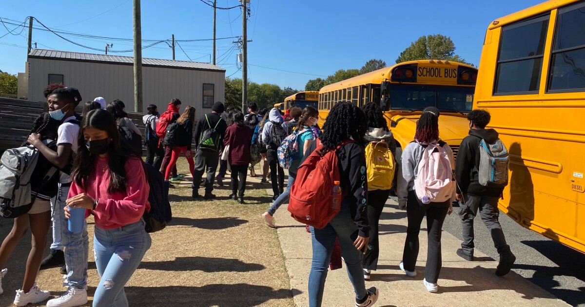 Most NC school districts inch up in enrollment, while charter growth