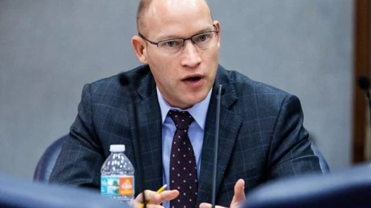 Third candidate files for seat being vacated by Rep. Spencer Roach - Vimarsana News