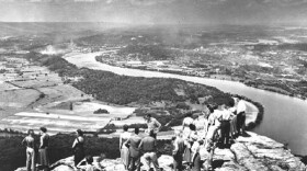 A view of Moccasin Bend from Point Park Lookout Mountain.