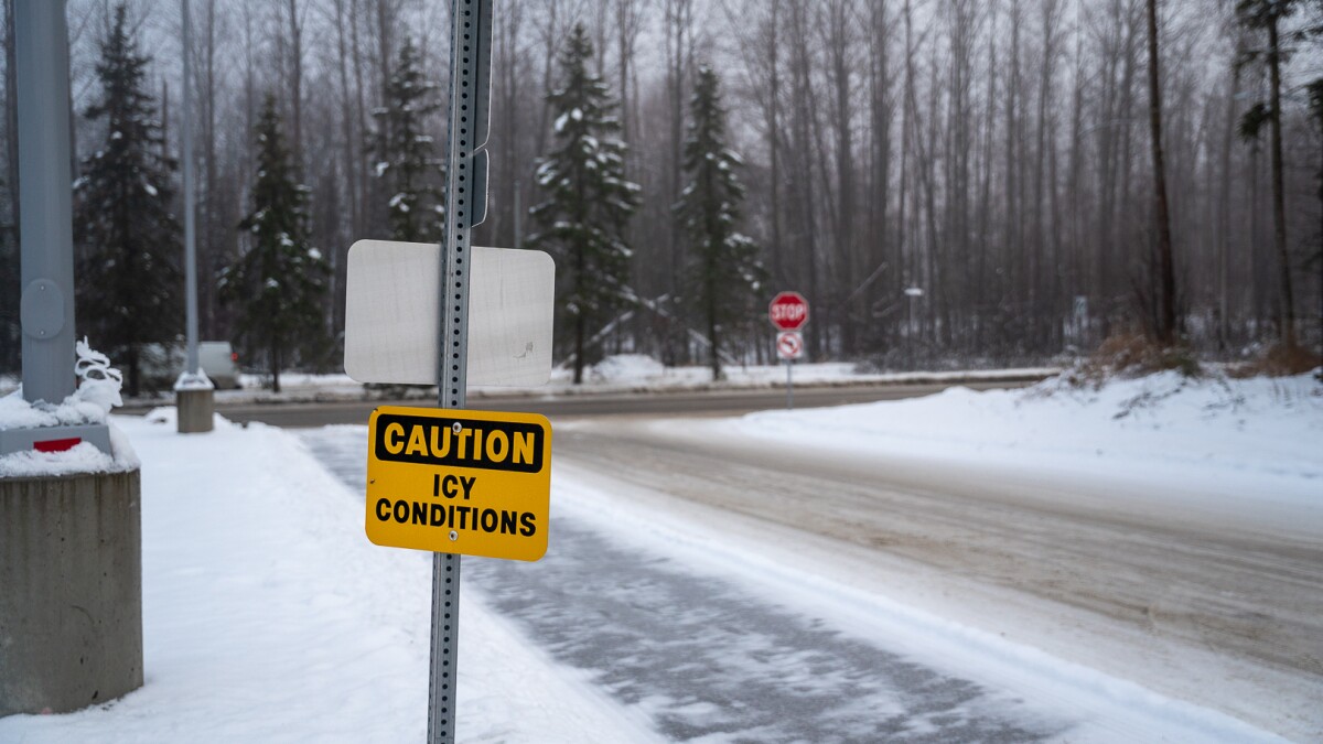 Anchorage schools closed due to icy roads