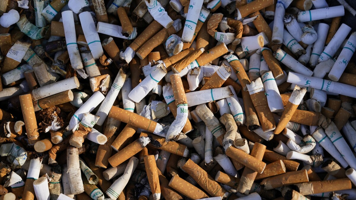 A third of Clevelanders still smoke. Here's what the city says may help  them stop