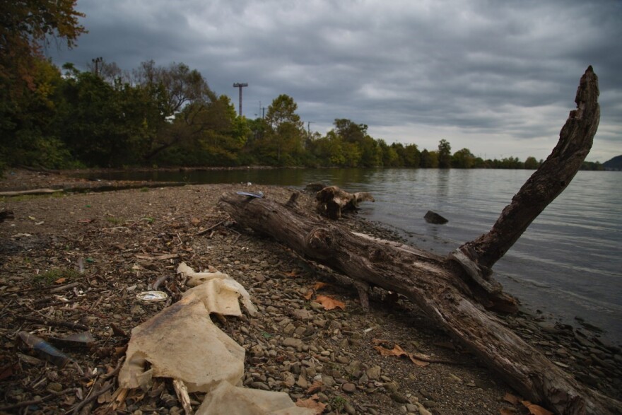Trash near the Ohio River