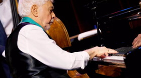 Monty Alexander playing at Dimitriou's Jazz Alley.