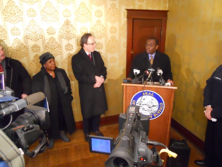 Mayor Brown with US Attorney William Hochul