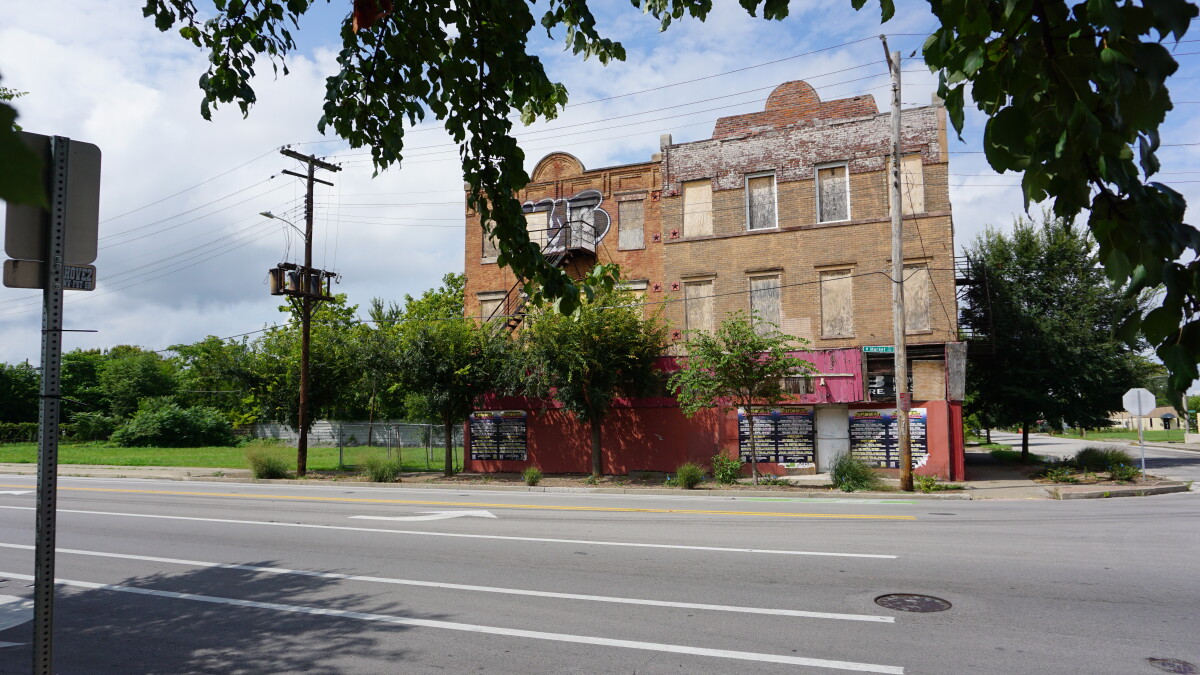 COVID-19 relief funds fuel west Louisville land deal mired in speculation, corruption concerns - Vimarsana News