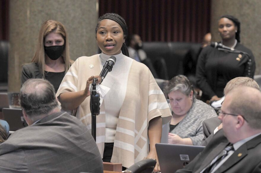  Rep. Kimberly-Ann Collins, D-St. Louis, speaks on the House Floor.