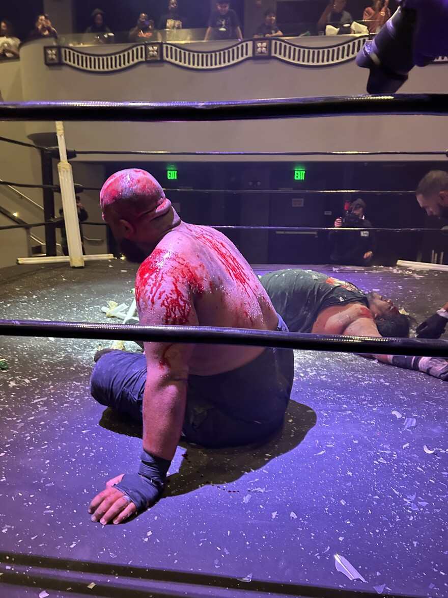 Journey in the aftermath of the deathmatch with Juicy