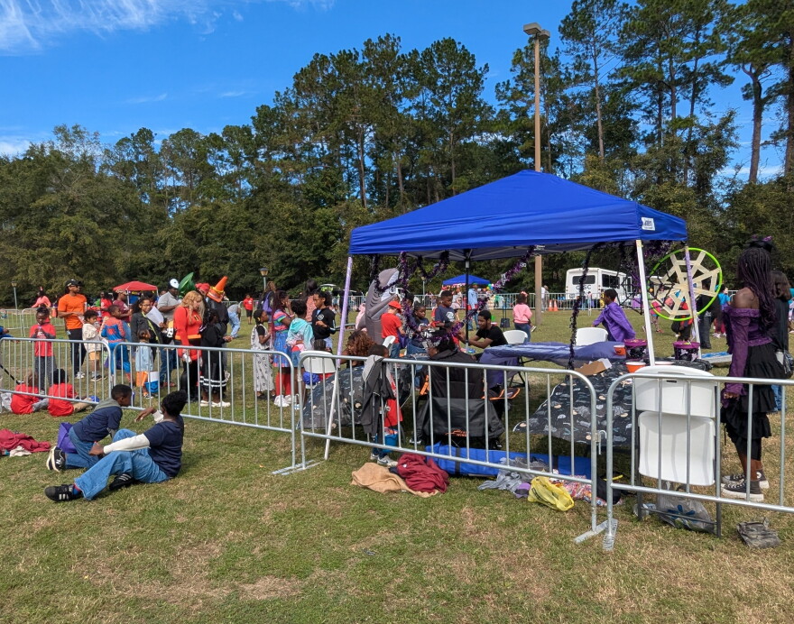 These attendees were lined up to take part in one of the day's best-costume contests.