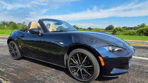 2026 Mazda MX-5 Miata Grand Touring right front